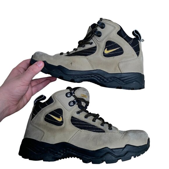 VINTAGE 2003 Nike ACG Boots Size 9 Traverse Brown - Picture 7 of 15